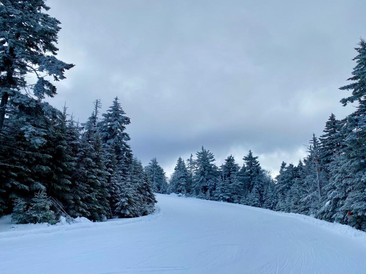 A Hotel Inn Sunapee Mount Sunapee エクステリア 写真