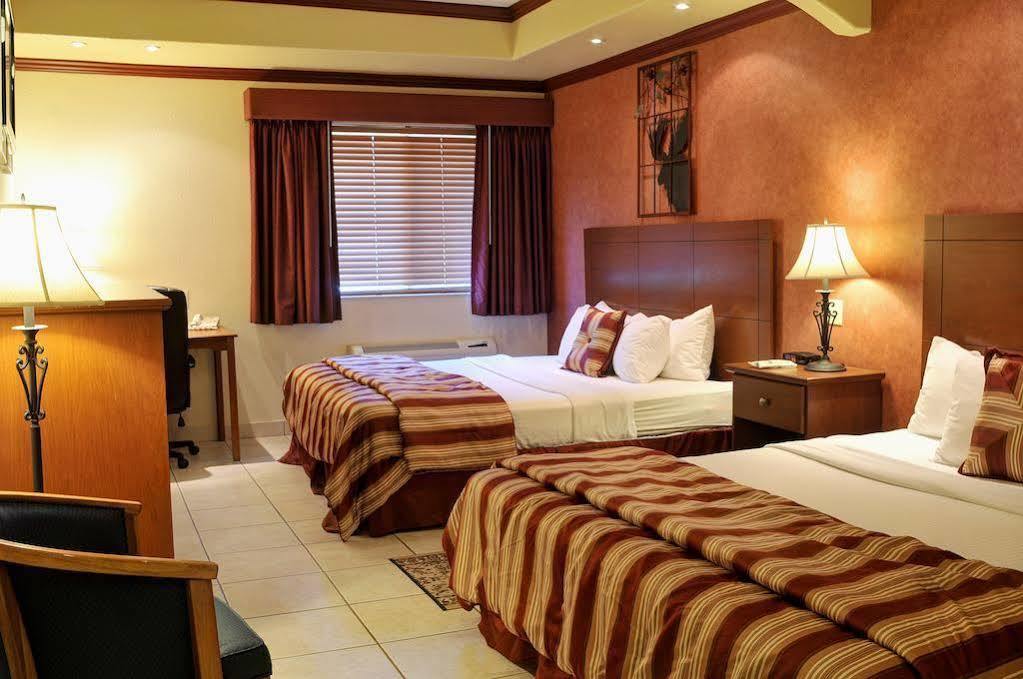 A Hotel Inn Sunapee Mount Sunapee エクステリア 写真